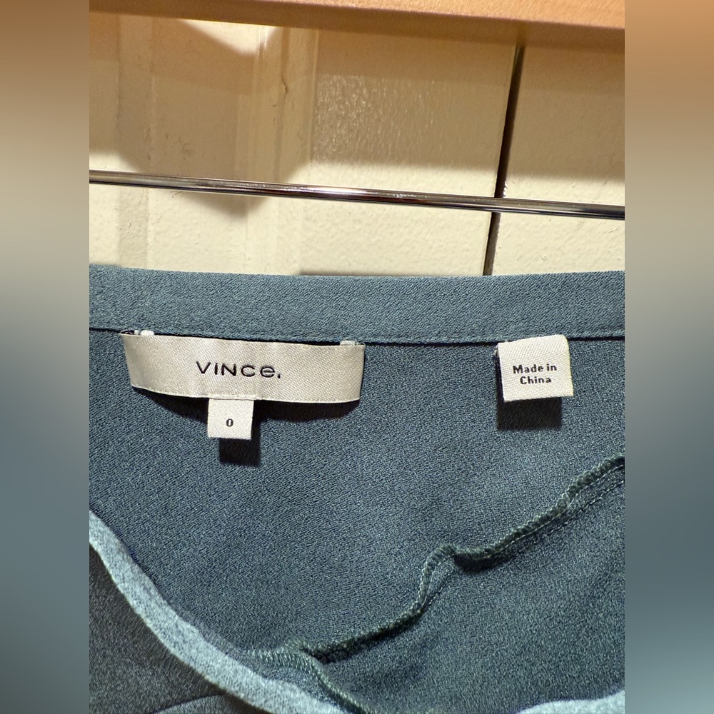 Vince Pleat-Detail Midi Skirt Drape Asymmetric Hem , size 0/XS - Picture 4 of 13